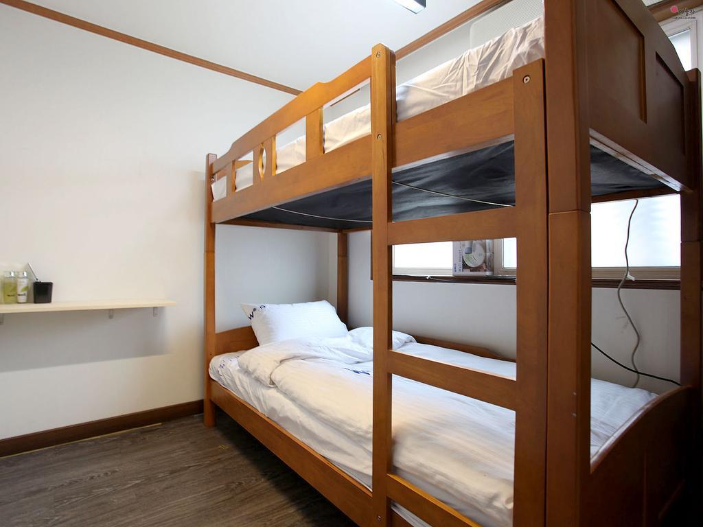 W Mini Hotel Dongdaemoon Szöul Kültér fotó