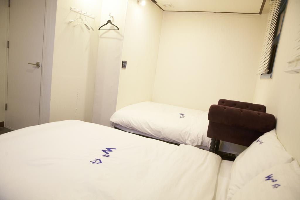 W Mini Hotel Dongdaemoon Szöul Kültér fotó