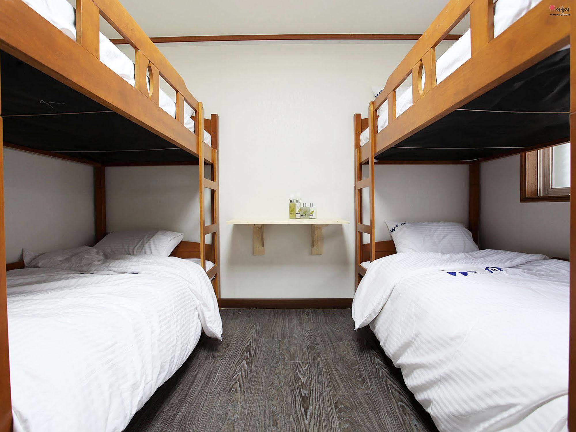 W Mini Hotel Dongdaemoon Szöul Kültér fotó