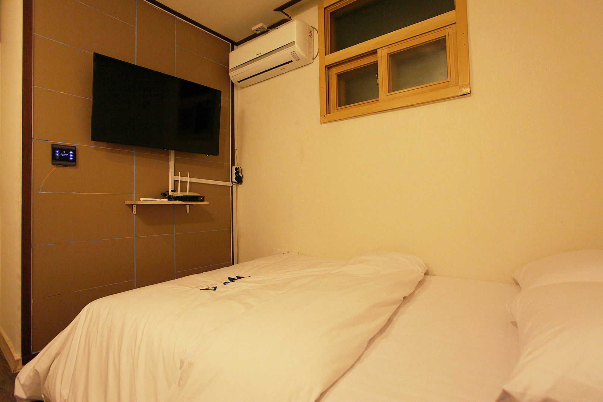 W Mini Hotel Dongdaemoon Szöul Kültér fotó